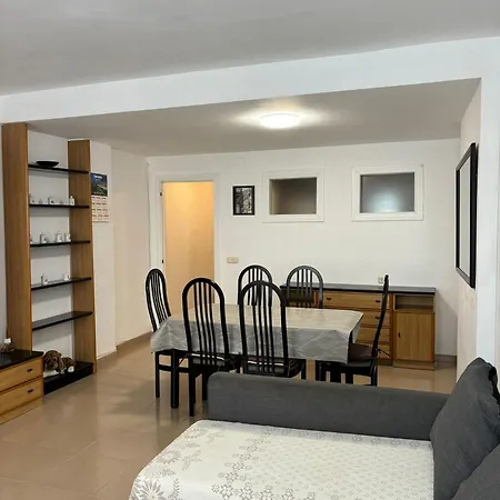 Coral Apartment